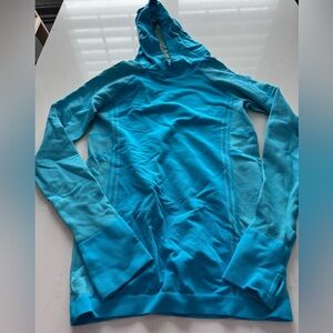 Athleta Turquoise Hooded Thermal Long Sleeve Top or Base Layer